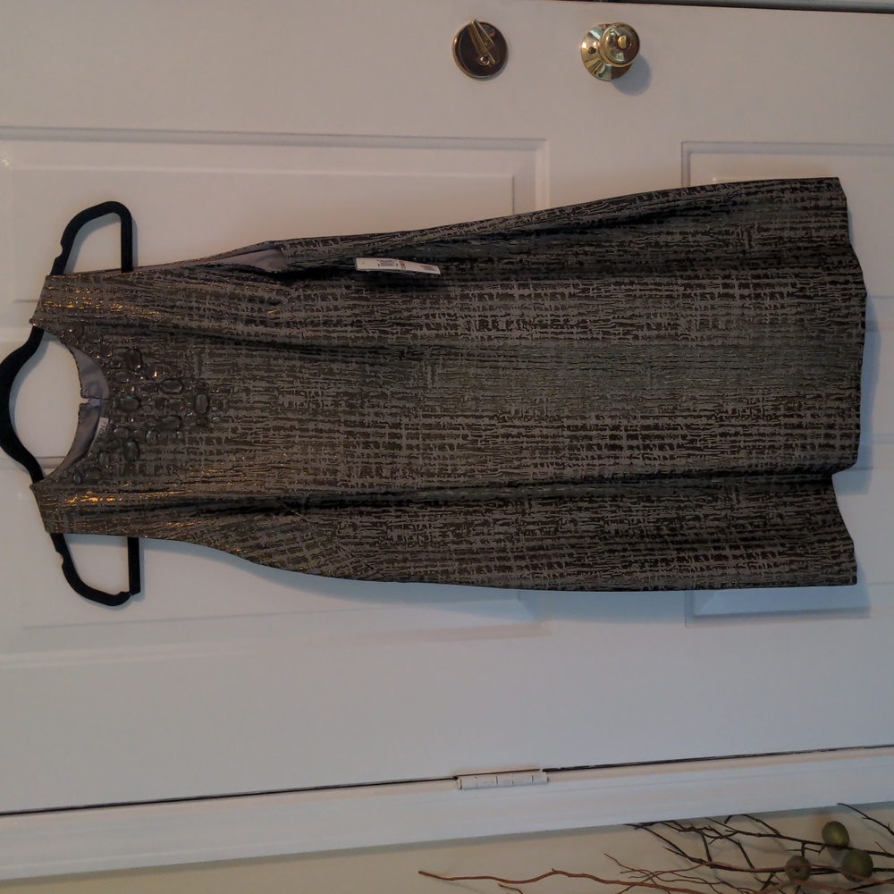 NWT Maggie London Dress